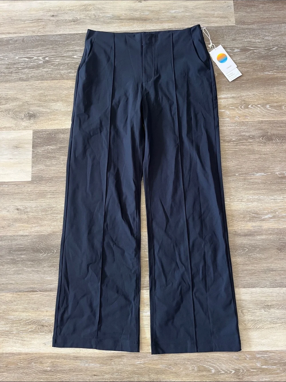 NWT Vuori Women’s Meta Wide Leg Pants Black VW4035 Size L - Picture 1 of 9